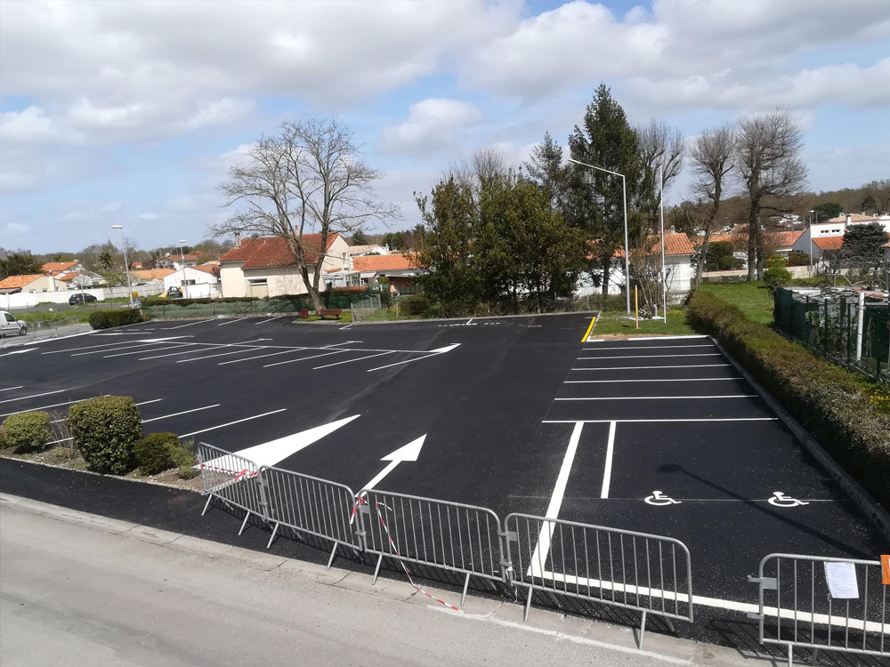 marquage parking Atlantique Marquage 17 Charente Maritime